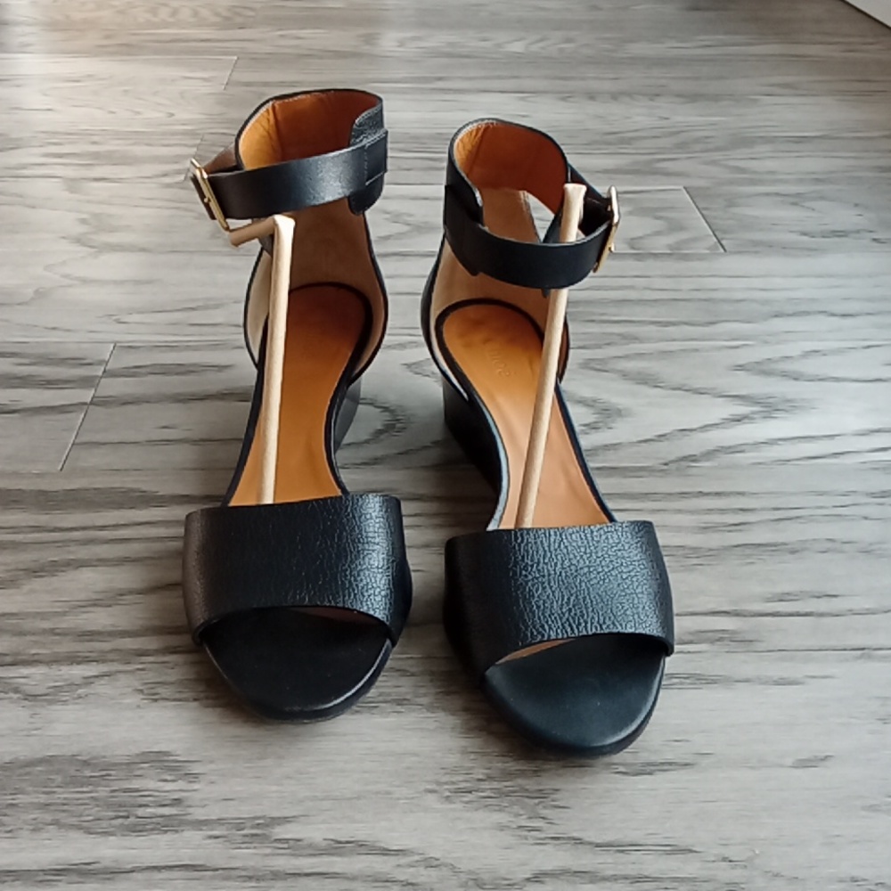 Chloe genuine leather sandals size 41, US11